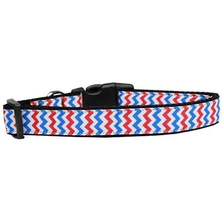 UNCONDITIONAL LOVE Patriotic Chevrons Nylon Dog Collar Medium UN797055